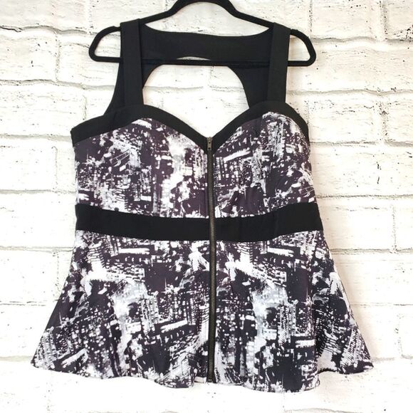 City Chic Black and white city lights zip up corset peplum size small = size 16 - Picture 1 of 10